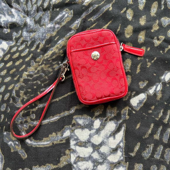 Coach Red Wristlet - Excellent Condition - Picture 6 of 6